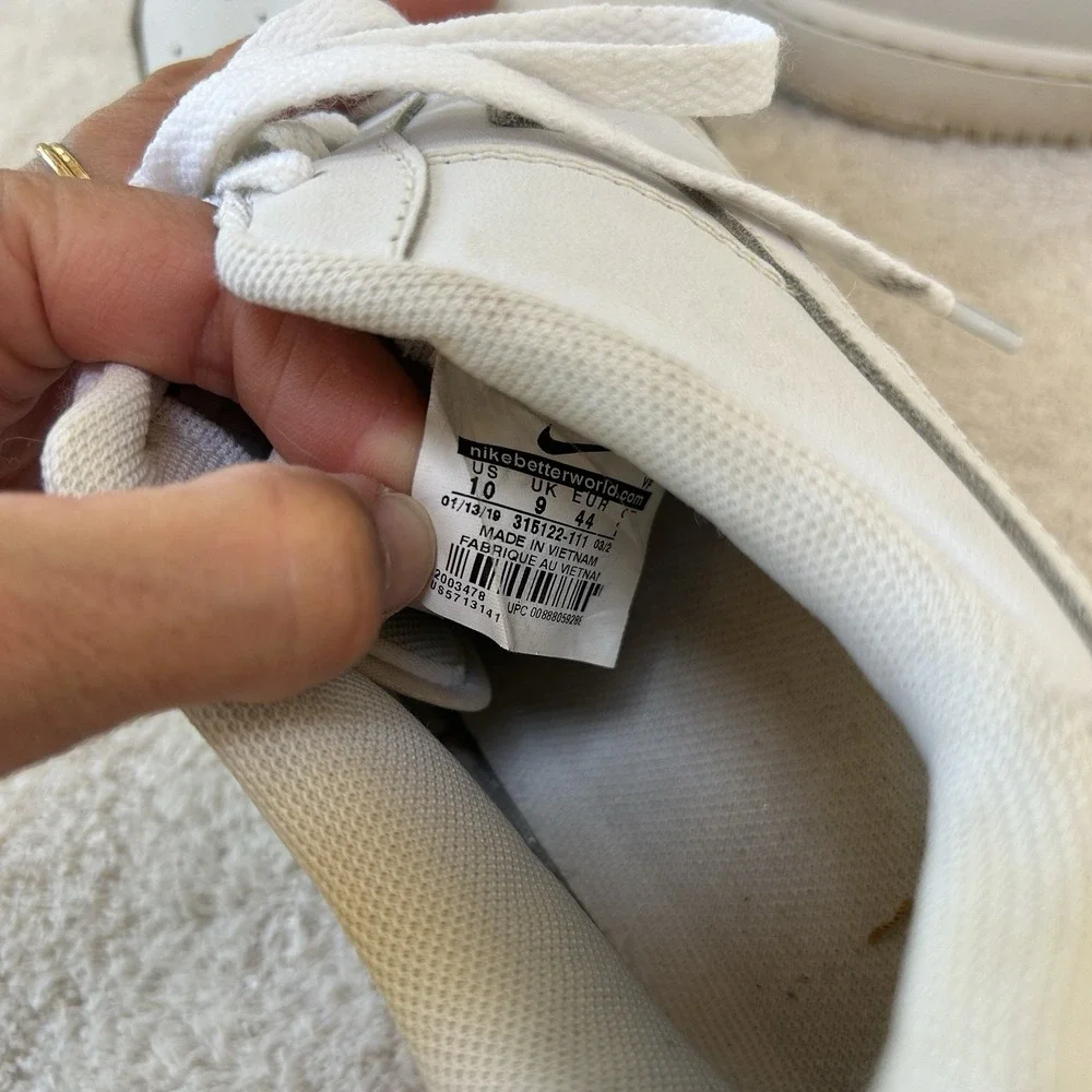 Nike Air Force 1 Triple White Low 